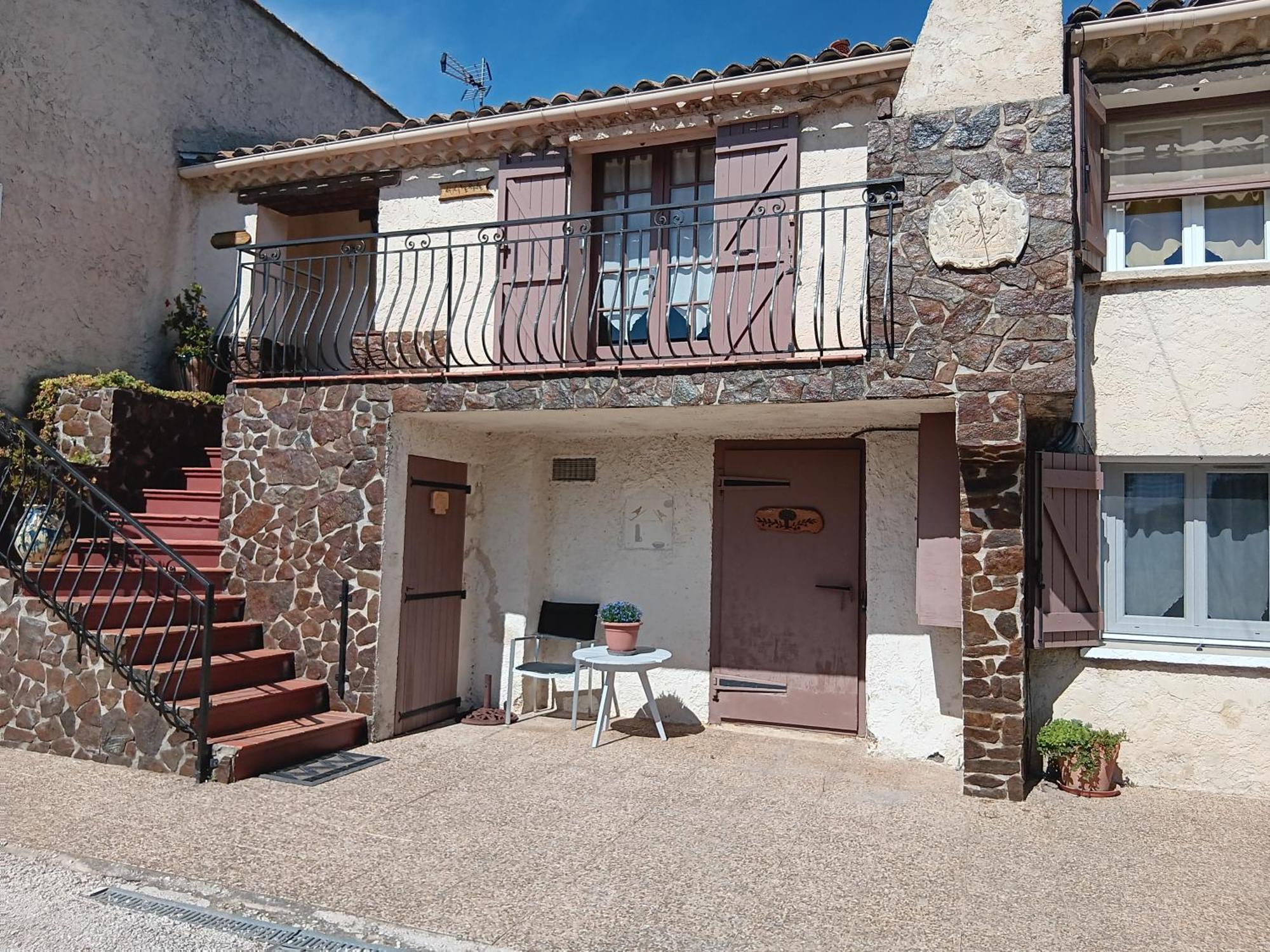 Le Micocoulier Διαμέρισμα La Crau Εξωτερικό φωτογραφία
